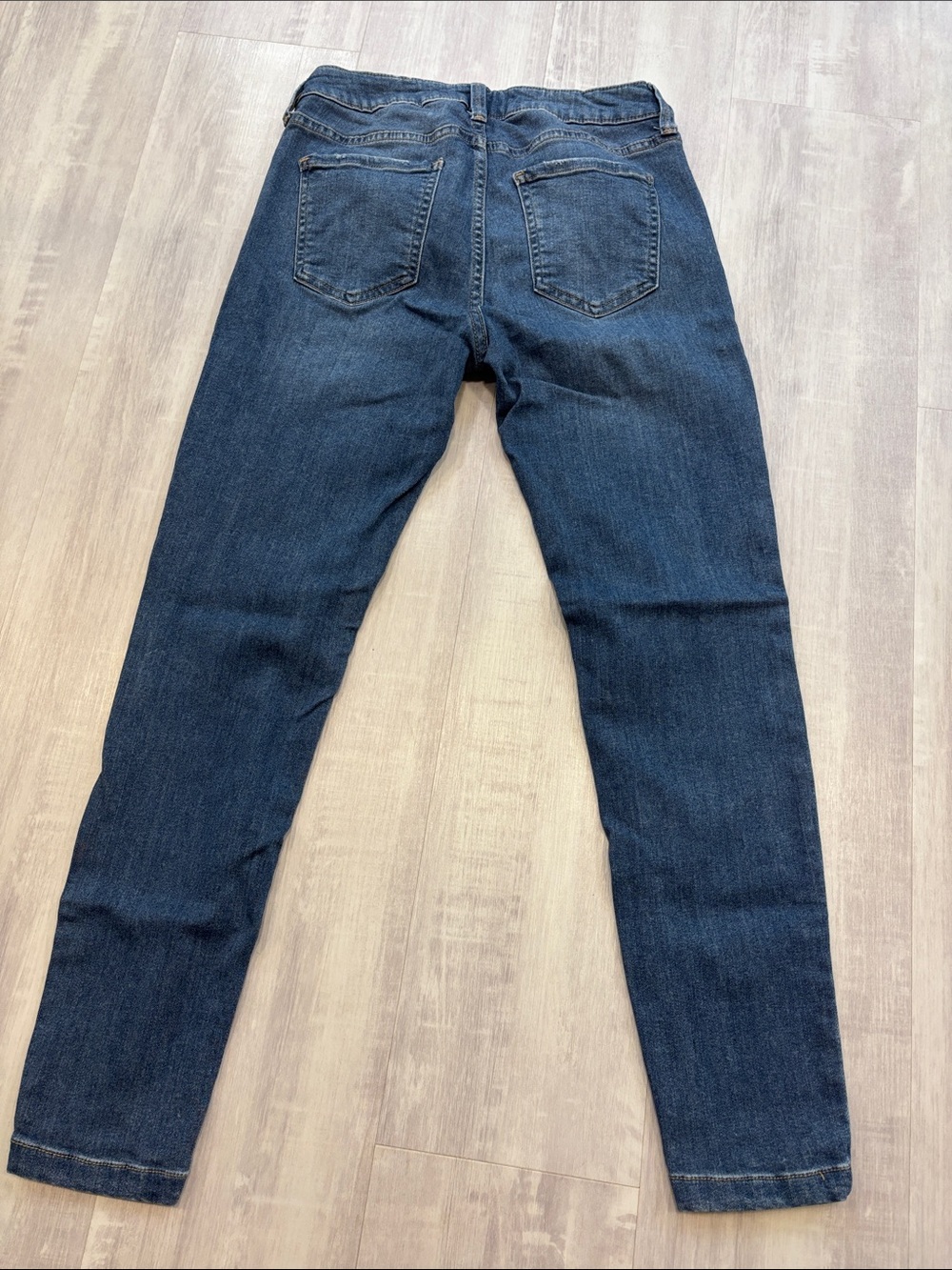 Just USA Women's Skinny Jeans in Dark and Medium Blue (Bundle) - Picture 11 of 14